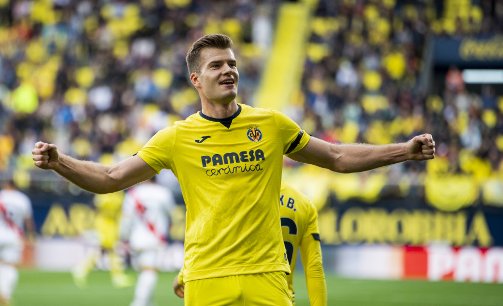 3-0 | Sorloth devora al Rayo y mantiene el sueño europeo del Villarreal